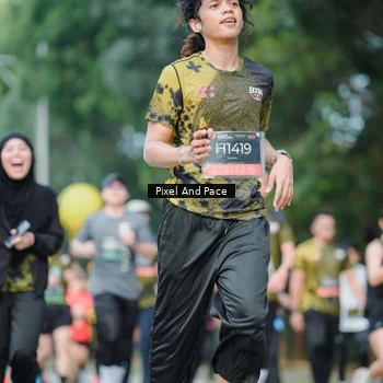 Runner Photo 6865634