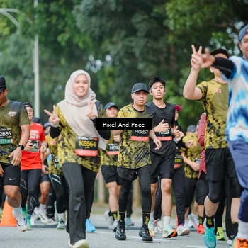 Runner Photo 6865669