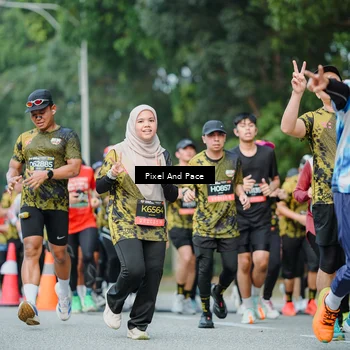 Runner Photo 6865677