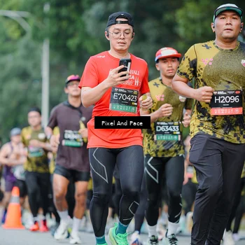 Runner Photo 6865683