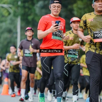 Runner Photo 6865684