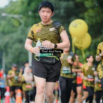 Runner Photo 6865759