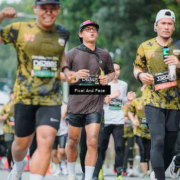 Runner Photo 6865777