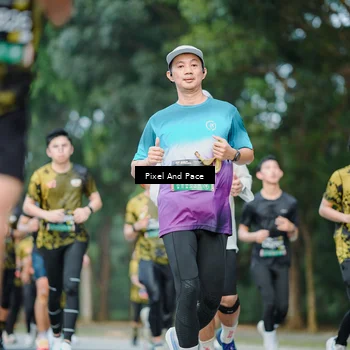 Runner Photo 6865786