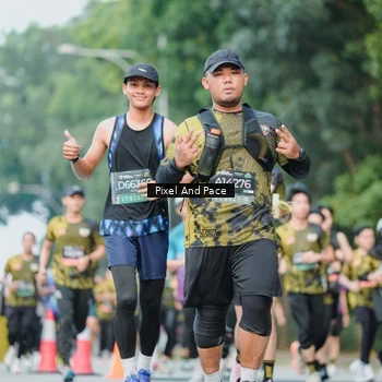 Runner Photo 6865813