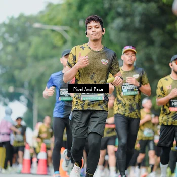 Runner Photo 6865830