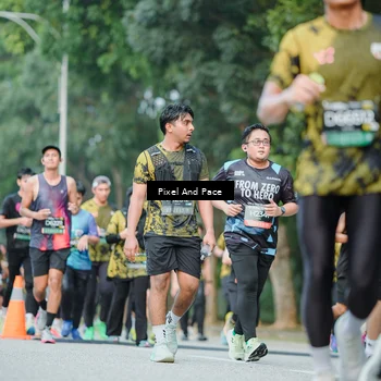 Runner Photo 6865893