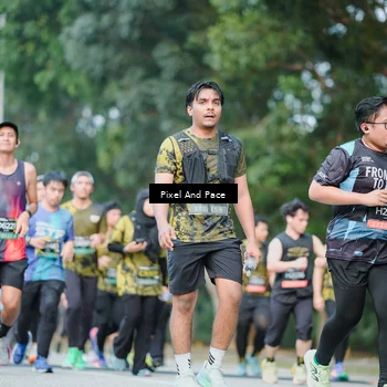 Runner Photo 6865902
