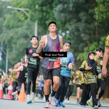 Runner Photo 6865923