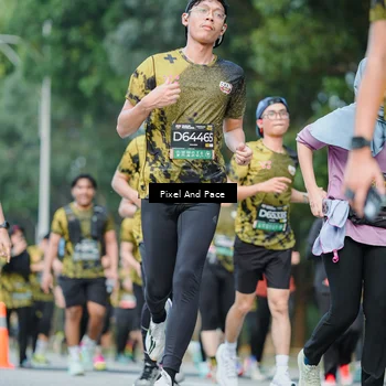 Runner Photo 6865936