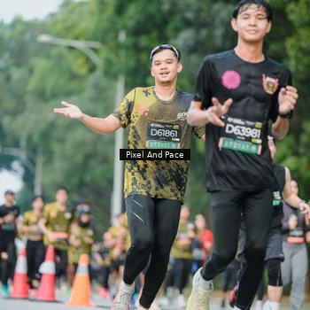 Runner Photo 6865942