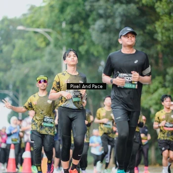 Runner Photo 6865971