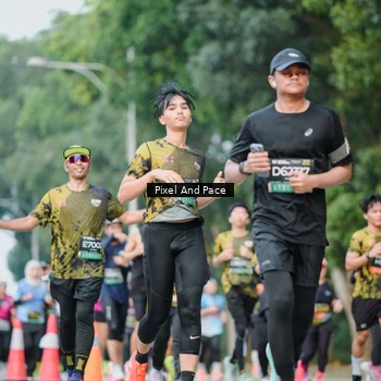 Runner Photo 6865972