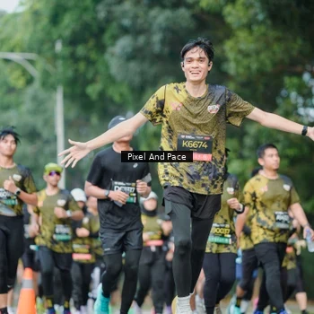 Runner Photo 6865974