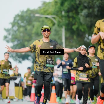 Runner Photo 6865988