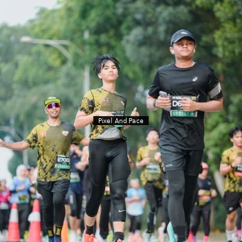 Runner Photo 6865989