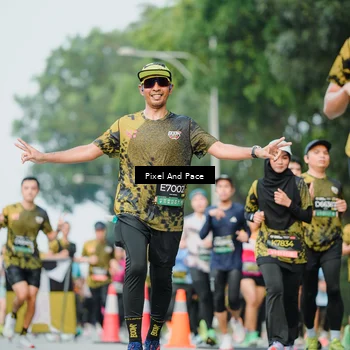 Runner Photo 6865990