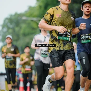 Runner Photo 6866028