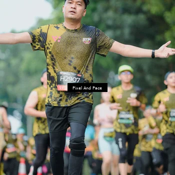 Runner Photo 6866040