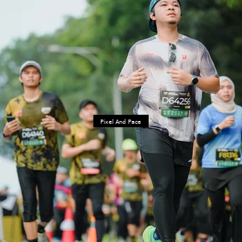 Runner Photo 6866045