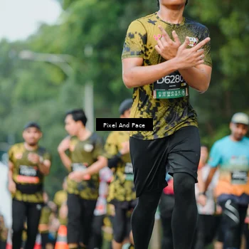 Runner Photo 6866080