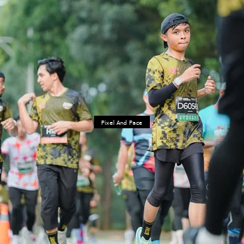 Runner Photo 6866096