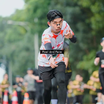 Runner Photo 6866100