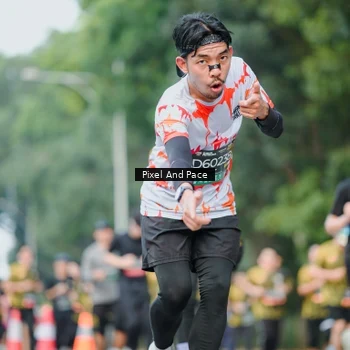 Runner Photo 6866101