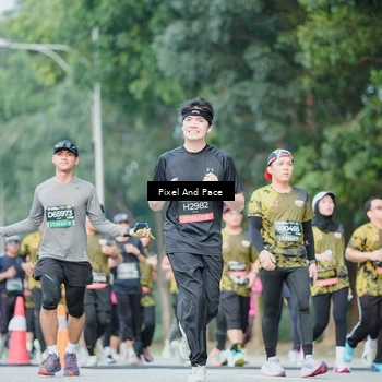 Runner Photo 6866118