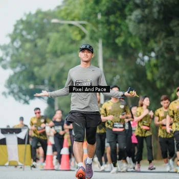 Runner Photo 6866128