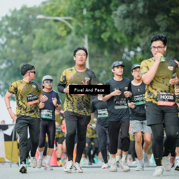 Runner Photo 6866154