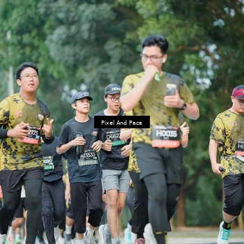 Runner Photo 6866160