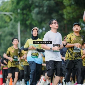 Runner Photo 6866205