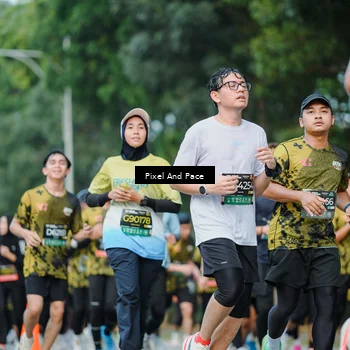 Runner Photo 6866215