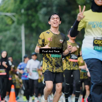 Runner Photo 6866223