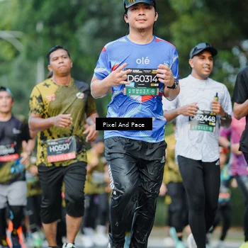 Runner Photo 6866257