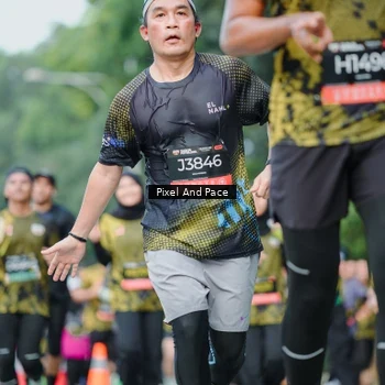 Runner Photo 6866279