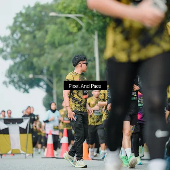 Runner Photo 6866333