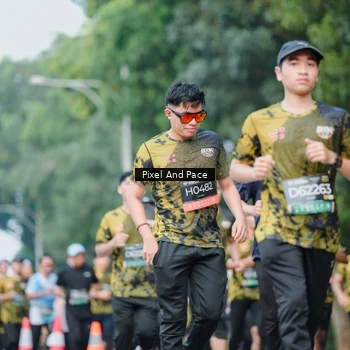 Runner Photo 6866352