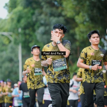 Runner Photo 6866357
