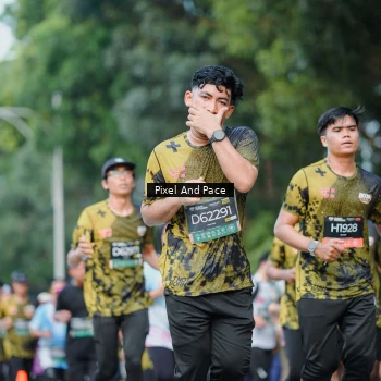 Runner Photo 6866358