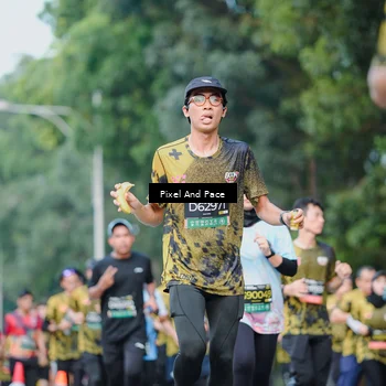Runner Photo 6866383