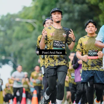 Runner Photo 6866405