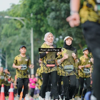 Runner Photo 6866436