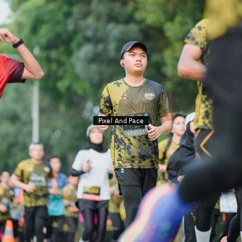 Runner Photo 6866443
