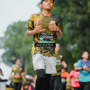 Runner Photo 6866456