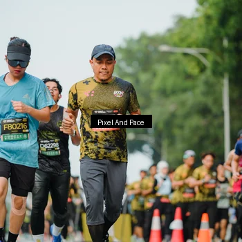 Runner Photo 6866476