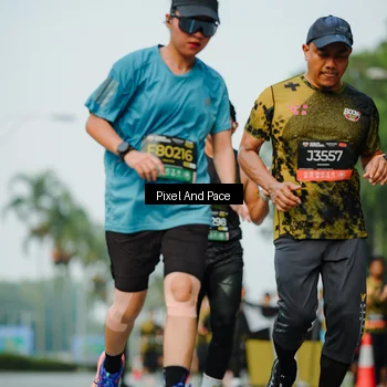 Runner Photo 6866478