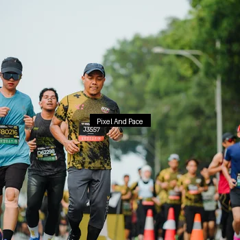 Runner Photo 6866486