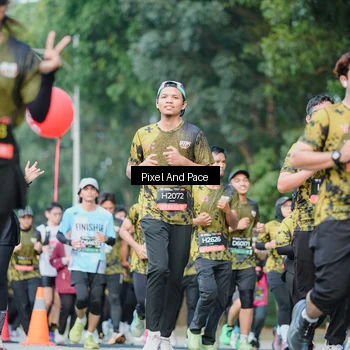 Runner Photo 6866494
